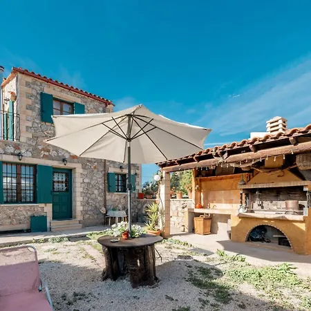 Maria's Serene Countryside Retreat By Chania Holiday home